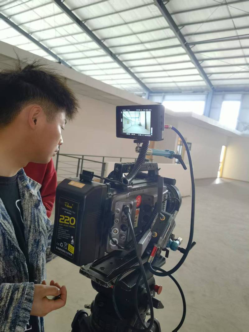 塔什电商产品视频拍摄制作：小成本也能产出高质感内容？